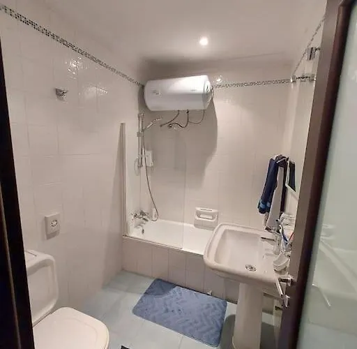 Two Bedroom Whole Close To The Sea * St. Julian's