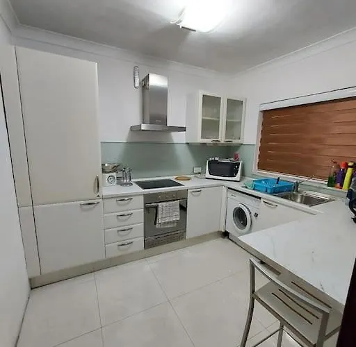 Two Bedroom Whole Close To The Sea * St. Julian's