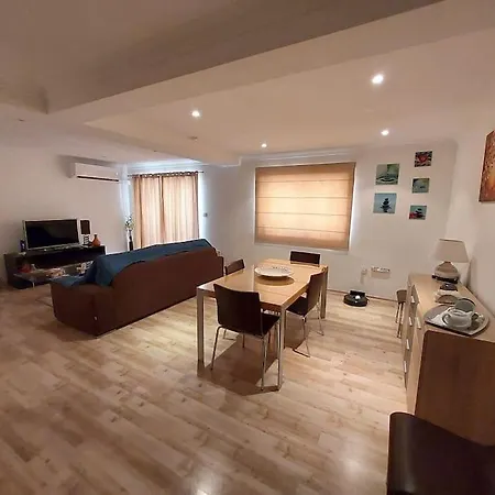 Apartamento Two Bedroom Whole Close To The Sea St. Julian's